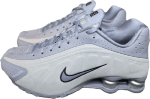 NIKE SHOX R4 "CEMENT GREY"